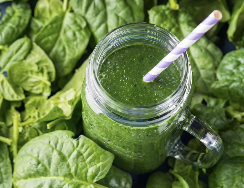 Strawberry Spinach Green Smoothie