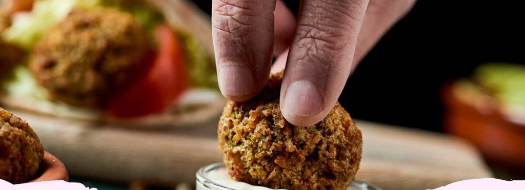 Baked Falafels with Yogurt Dip